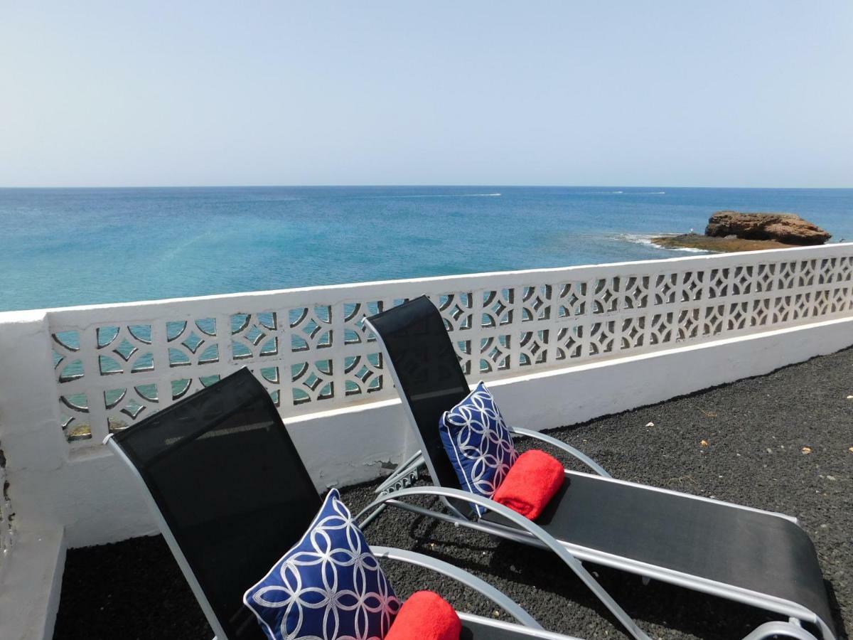 El Roquito Ocean View Villa Tarajalejo Exterior photo